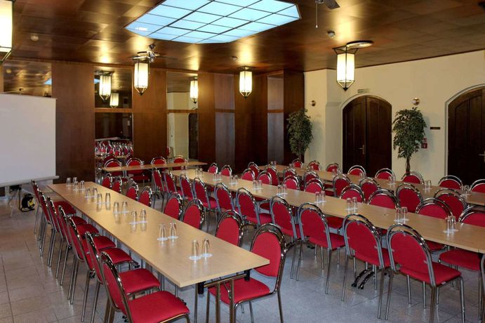 Imagen general del Hotel Česk&aacute; Koruna. Foto 2