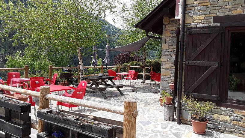 Imagen de los exteriores del Hotel et De Betlan. Foto 11