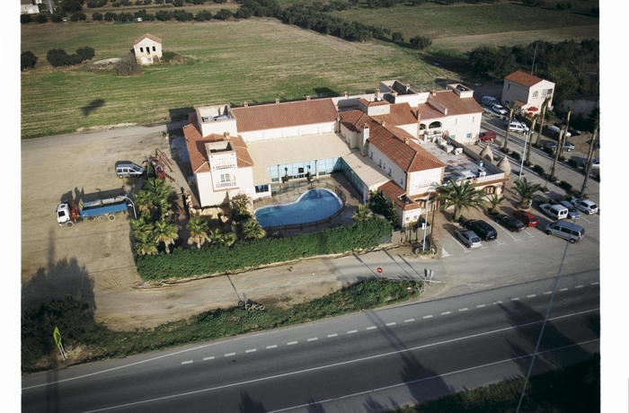 Imagen de los exteriores del Hotel et Elretiro. Foto 8