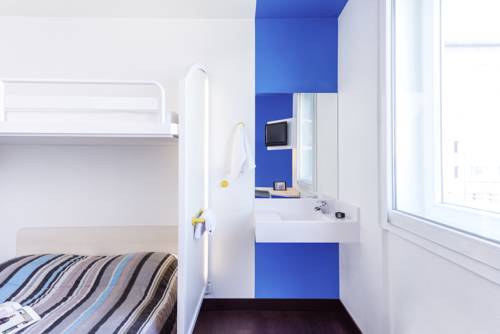 Imagen de la habitación del Hotel f1 &Eacute;vry A6. Foto 4