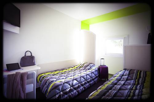 Imagen de la habitación del Hotel f1 &Eacute;vry A6. Foto 9