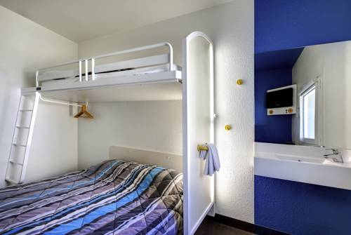 Imagen de la habitación del Hotel f1 &Eacute;vry A6. Foto 13
