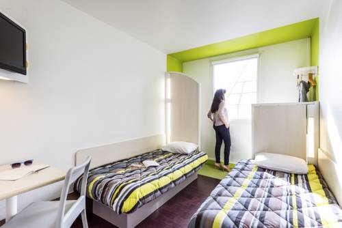 Imagen de la habitación del Hotel f1 Le Luc Le Cannet-des-maures. Foto 3