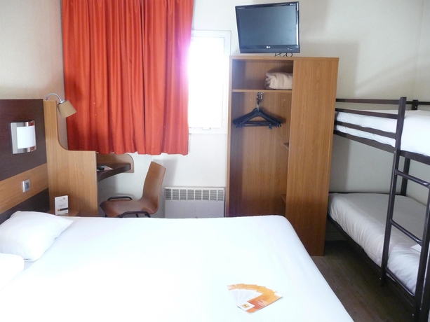 Imagen de la habitación del Hotel f1 Maurepas. Foto 11