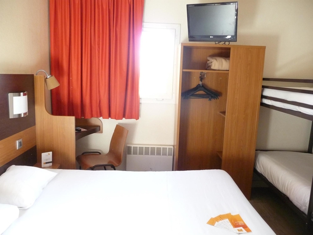 Imagen de la habitación del Hotel f1 Maurepas. Foto 12