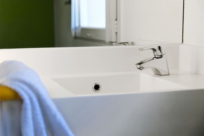 Imagen de la habitación del Hotel f1 Orange Centre Échangeur A7 A9. Foto 13