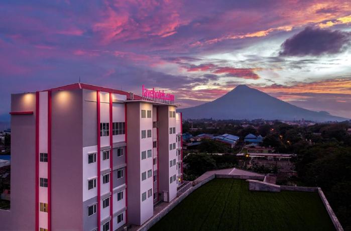 Imagen general del Hotel favehotel Bitung. Foto 1