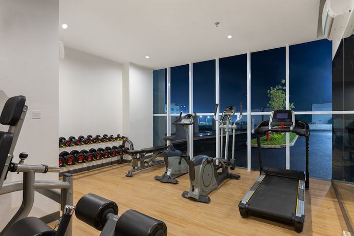 Imagen de los interiores del Hotel favehotel Karawang. Foto 18