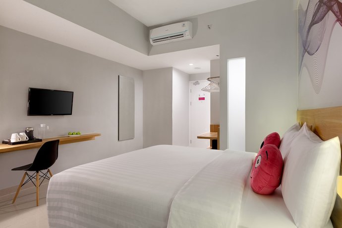 Imagen de la habitación del Hotel favehotel Karawang. Foto 11