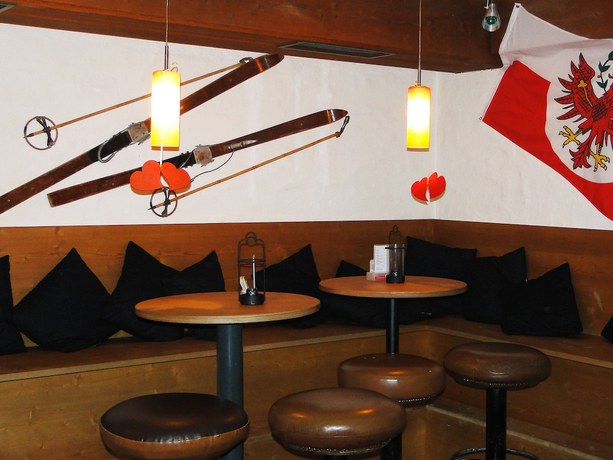 Imagen del bar/restaurante del Hotel first mountain Zillertal. Foto 12