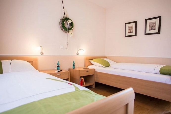 Imagen de la habitación del Hotel -gastst&auml;tte Franke. Foto 6