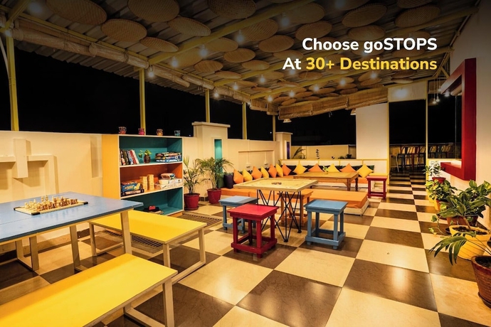 Imagen de los interiores del Hotel goSTOPS Amritsar Chatiwind Gate. Foto 15