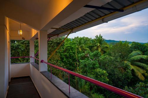 Imagen general del Hotel goSTOPS Goa, Vagator - Rooms & Dorms. Foto 12