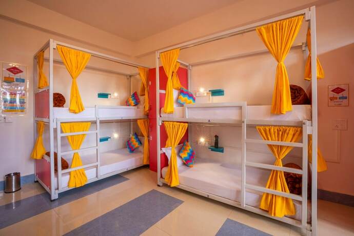 Imagen general del Hotel goSTOPS Kasar Devi - Hostel. Foto 15