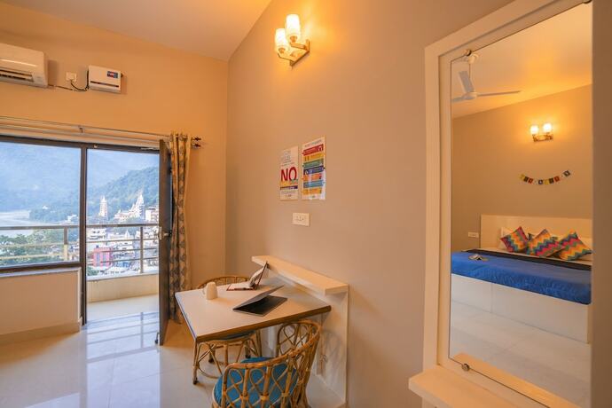 Imagen general del Hotel goSTOPS Rishikesh Lakshman Jhula - Hostel. Foto 10