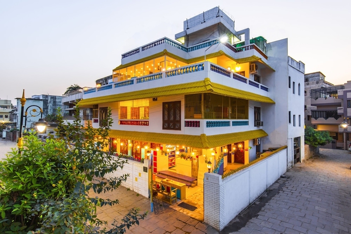 Imagen general del Hotel goStops Varanasi - Hostel. Foto 1