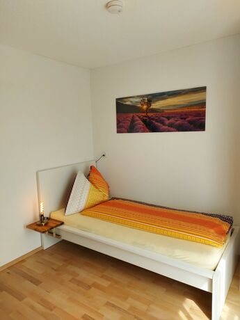 Imagen de la habitación del Hotel good bed BIBERSOL. Foto 8