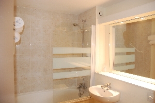 Imagen de la habitación del Hotel greet Belleville en Beaujolais A6. Foto 13