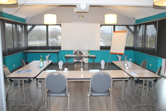 Imagen de los interiores del Hotel greet Dijon Sud Longvic. Foto 15