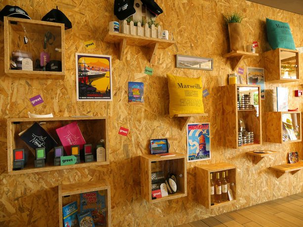 Imagen de los interiores del Hotel greet Hotel Marseille Provence Aéroport. Foto 18