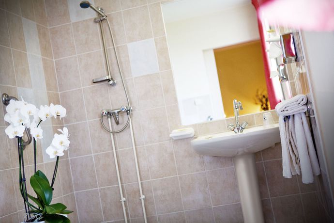 Imagen de la habitación del Hotel greet Hotel Nancy Sud. Foto 13