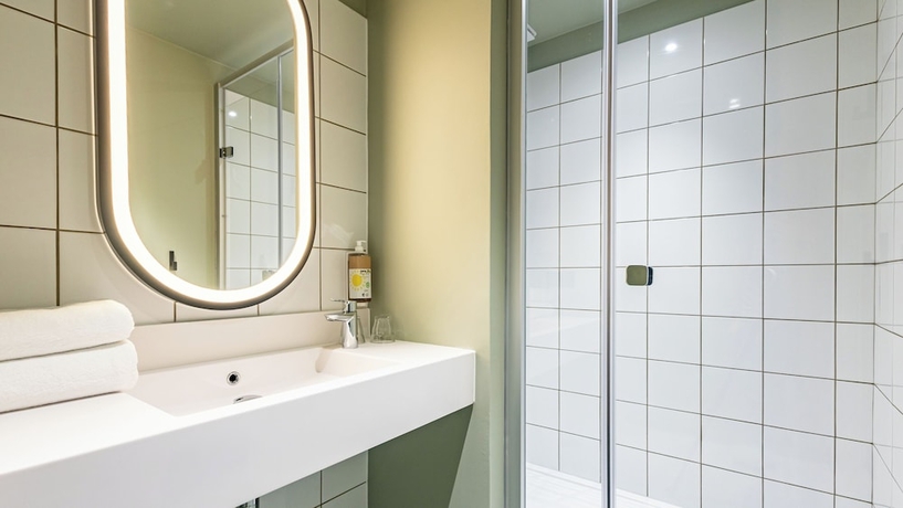 Imagen de la habitación del Hotel greet Reims Tinqueux. Foto 11