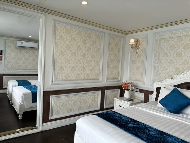 Imagen de la habitación del Hotel halong marina bay cruise. Foto 18
