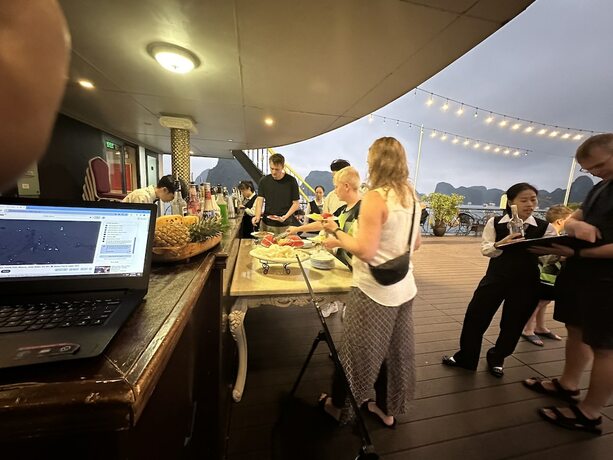 Imagen general del Hotel halong marina bay cruise. Foto 9