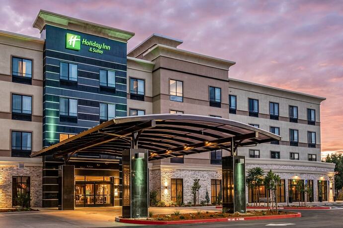 Imagen general del Hotel holiday inn hotel & suites silicon valley - milpit. Foto 3