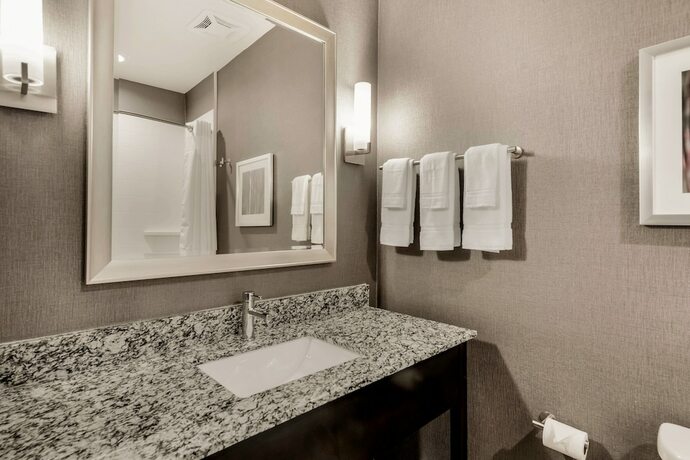 Imagen general del Hotel holiday inn hotel & suites silicon valley - milpit. Foto 8