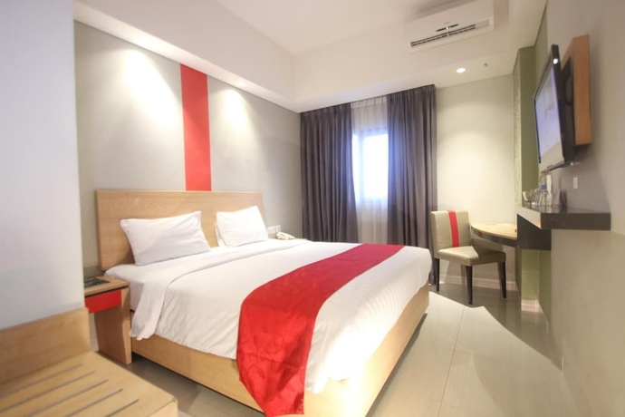 Imagen de la habitación del Hotel @hom Simpang Lima Semarang. Foto 15