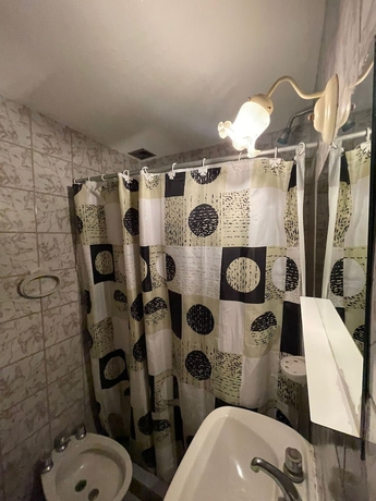 Imagen de la habitación del Hotel hospedaje residencial arenas. Foto 3