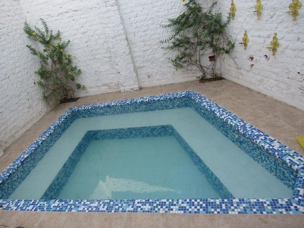 Imagen de la piscina del Hotel hostal boutique Nowah. Foto 19