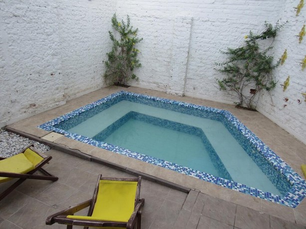 Imagen de la piscina del Hotel hostal boutique Nowah. Foto 20
