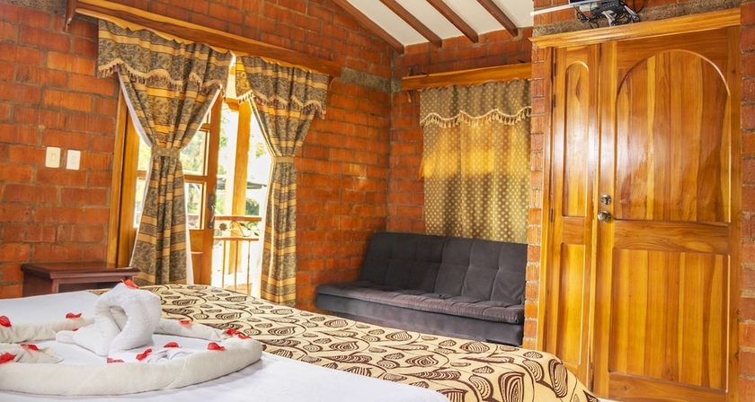 Imagen de la habitación del Hotel hostal san jorge. Foto 15