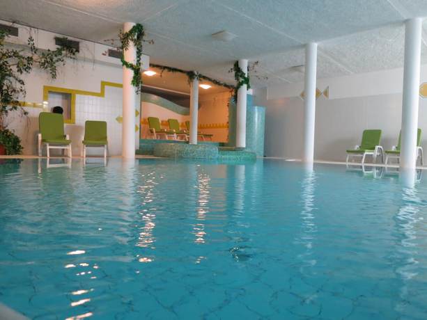 Imagen de la piscina del Hotel hotel Waldheim. Foto 18