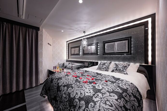 Imagen de la habitación del Hotel hotel bratto stay. Foto 13