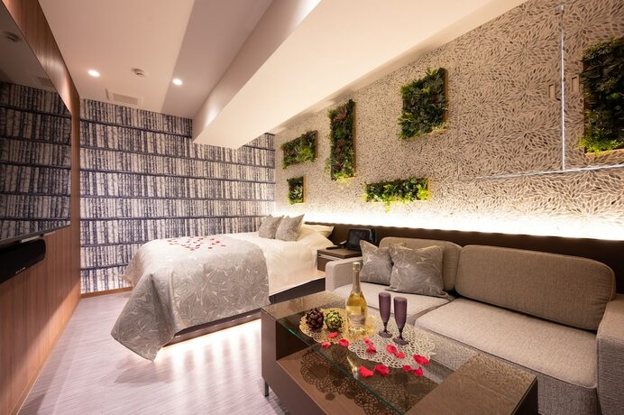 Imagen de la habitación del Hotel hotel bratto stay. Foto 18