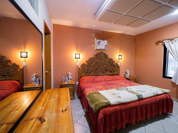 Imagen de la habitación del Hotel hotel el angel taxco. Foto 16