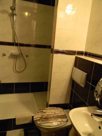 Imagen de la habitación del Hotel hotel krona domžale. Foto 5