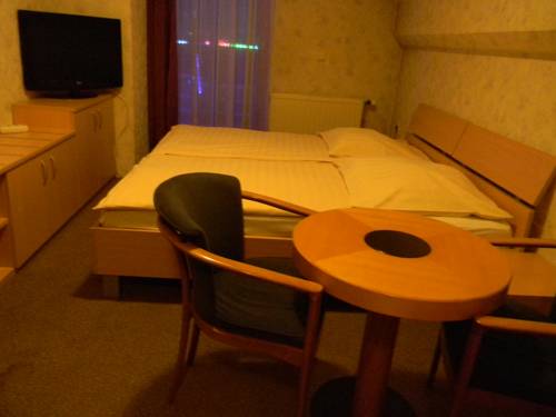 Imagen de la habitación del Hotel hotel krona domžale. Foto 14