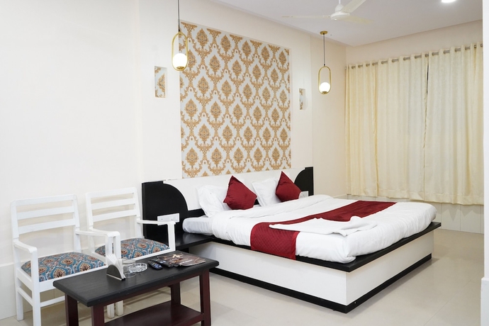 Imagen de la habitación del Hotel hotel mahamaya. Foto 8