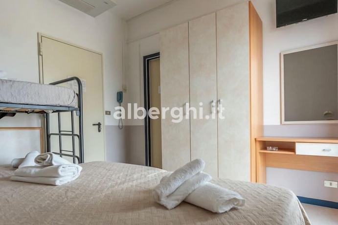 Imagen de la habitación del Hotel hotel paradiso, Rimini. Foto 6