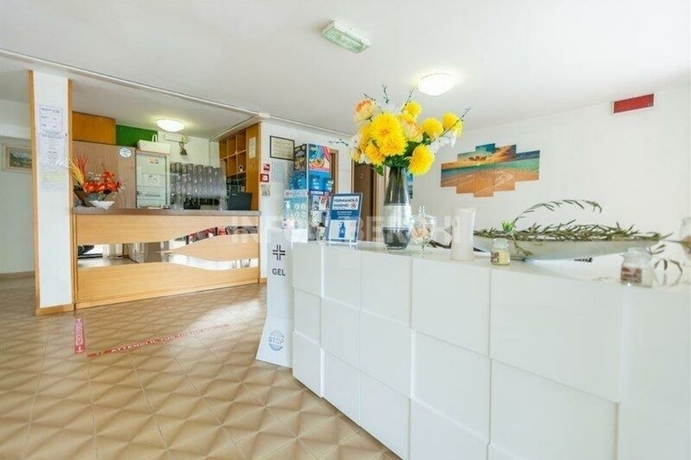 Imagen de los interiores del Hotel hotel paradiso, Rimini. Foto 13