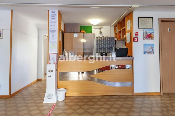 Imagen de los interiores del Hotel hotel paradiso, Rimini. Foto 17
