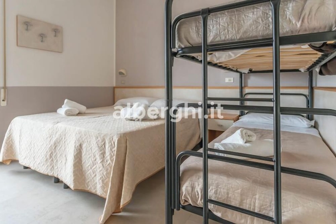 Imagen de la habitación del Hotel hotel paradiso, Rimini. Foto 8