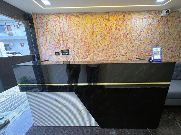 Imagen de los interiores del Hotel hotel pearl nest palace. Foto 15