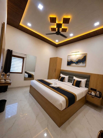 Imagen de la habitación del Hotel hotel pearl nest palace. Foto 7