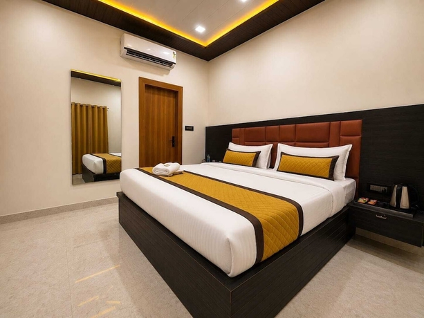 Imagen de la habitación del Hotel hotel pearl nest palace. Foto 12