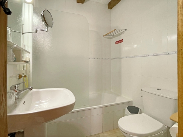Imagen de la habitación del Hotel hotel peruskenea. Foto 10